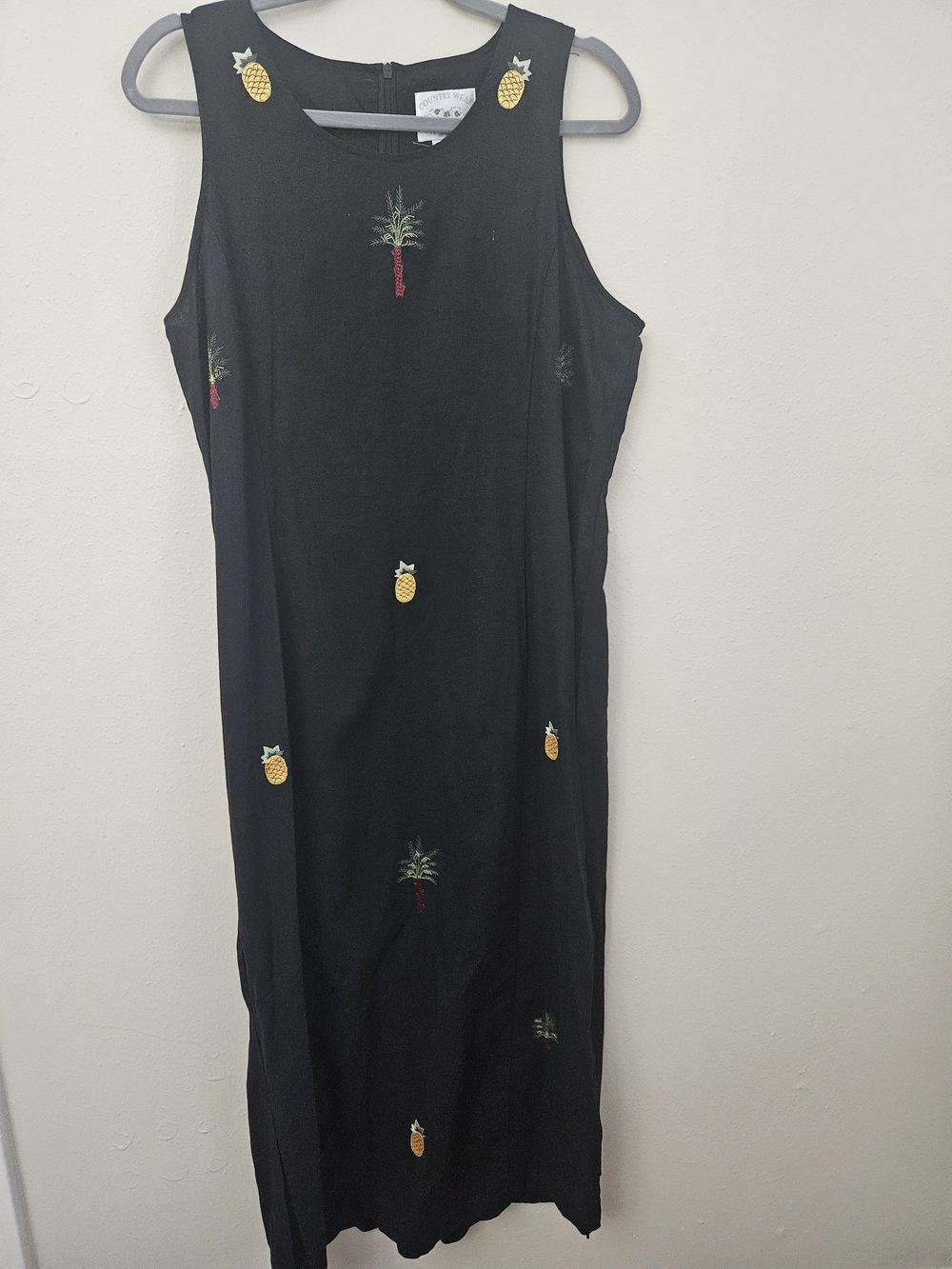 Country Wear Casuals Black Sleeveless Pineapple Embroidered Maxi Dress